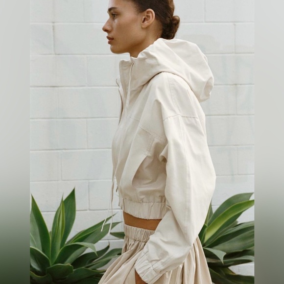 ZARA Cropped Hooded Jacket, Cream, S - Picture 4 of 10